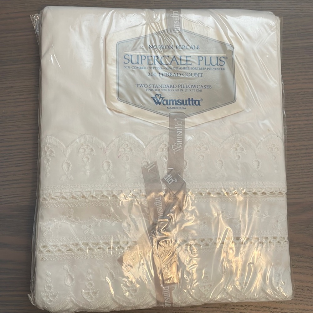 NEW Wamsutta two standard pillowcases. No iron percale. 50% cotton-50%polyester.